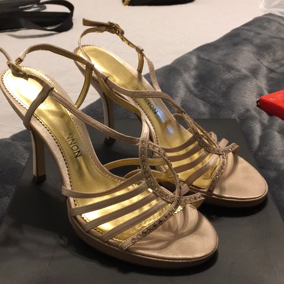 dsw shoes gold heels
